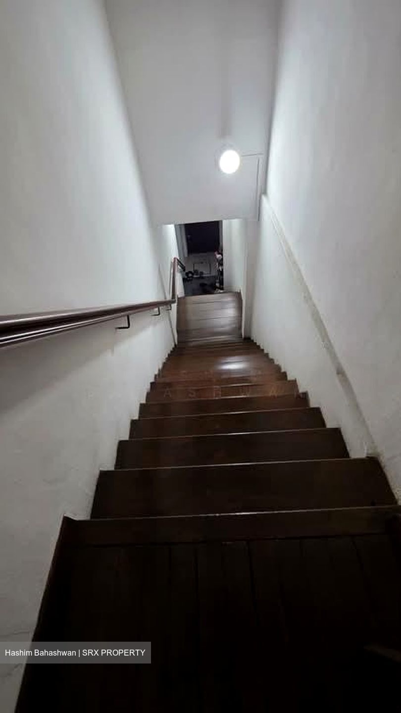 Pahang Street (D7), Office #551448031